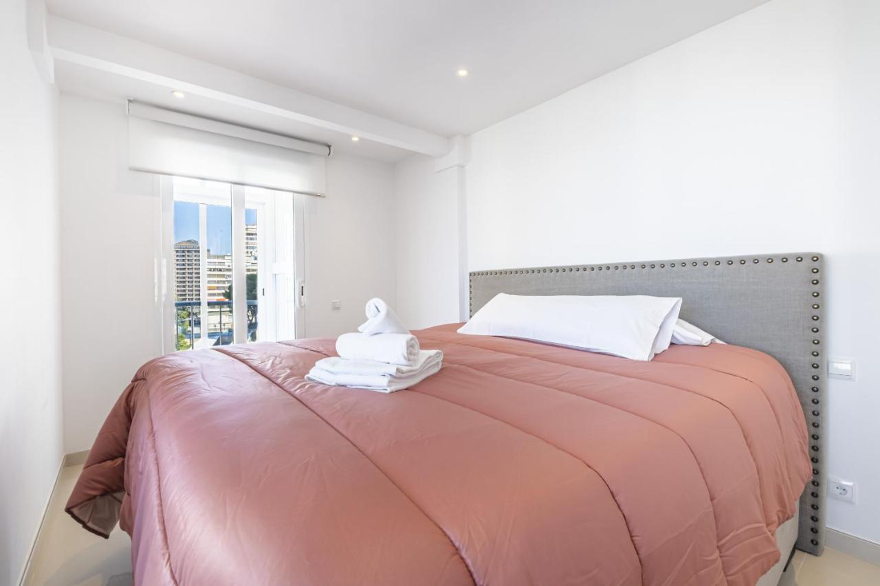Halcon Deluxe 5-A Apartman Benidorm Kültér fotó