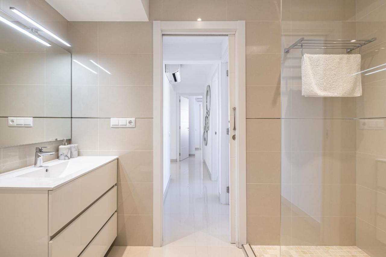 Halcon Deluxe 5-A Apartman Benidorm Kültér fotó