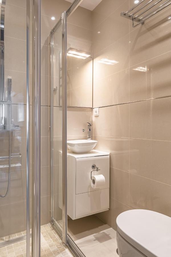 Halcon Deluxe 5-A Apartman Benidorm Kültér fotó