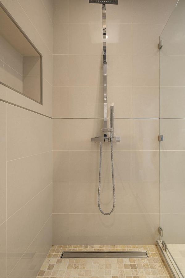 Halcon Deluxe 5-A Apartman Benidorm Kültér fotó