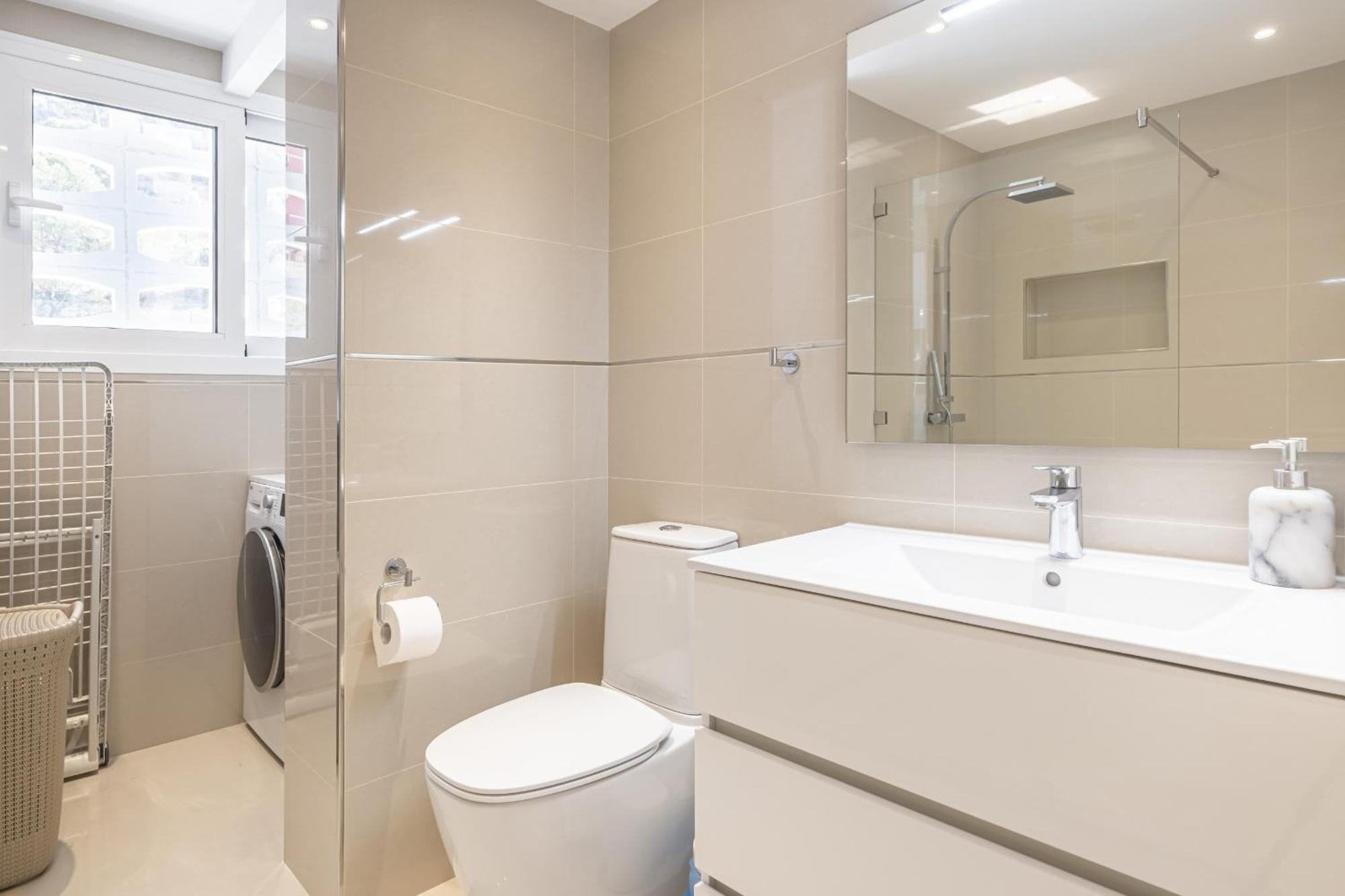 Halcon Deluxe 5-A Apartman Benidorm Kültér fotó